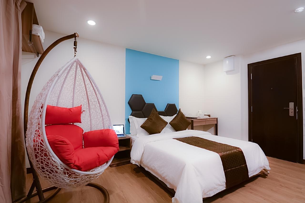 Memoire Hornbill Hotel Кучинг Экстерьер фото