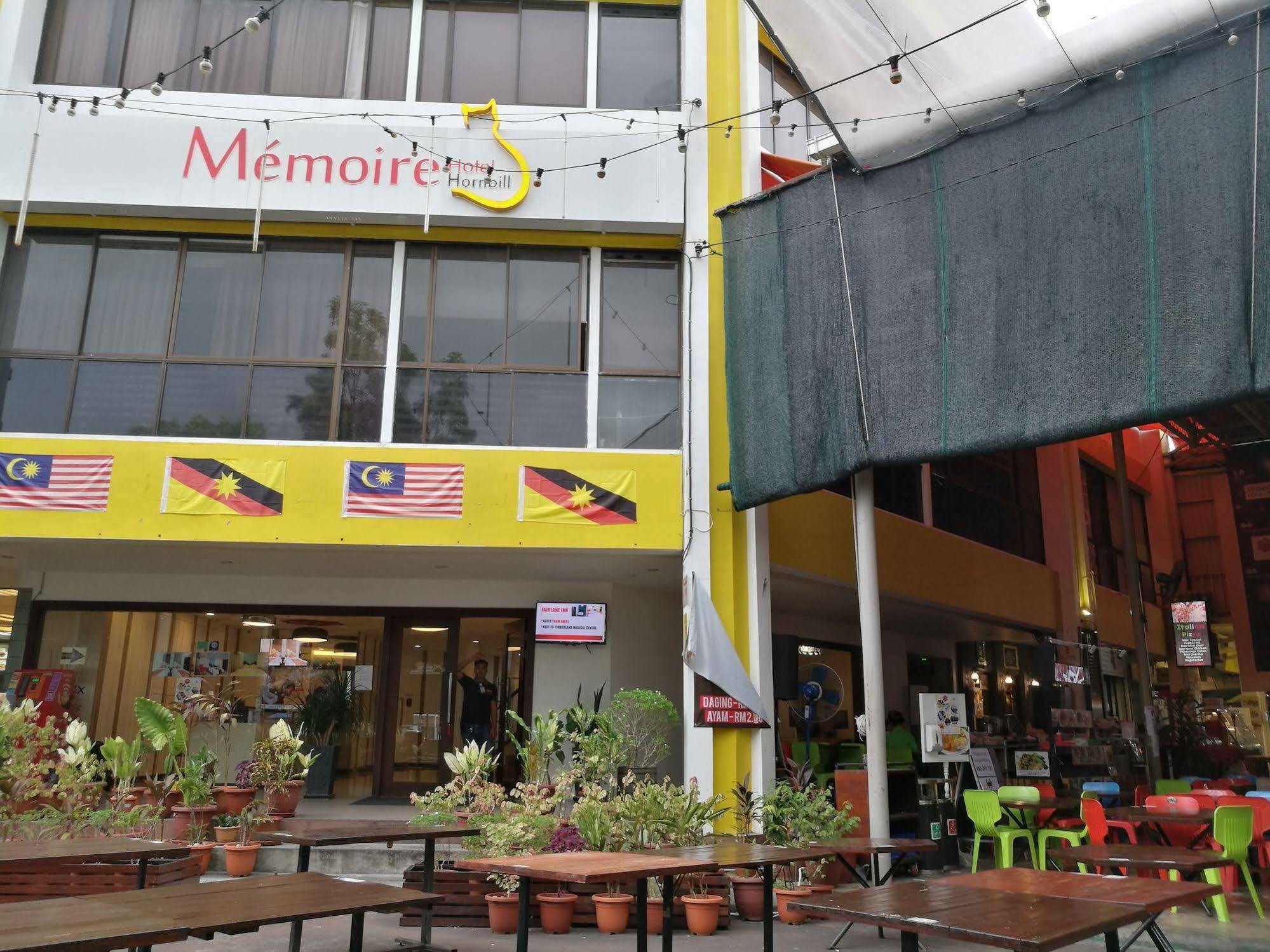 Memoire Hornbill Hotel Кучинг Экстерьер фото